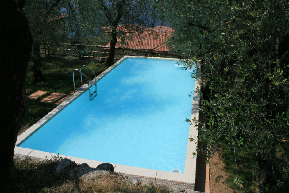 Mallorca Rattan Pool
