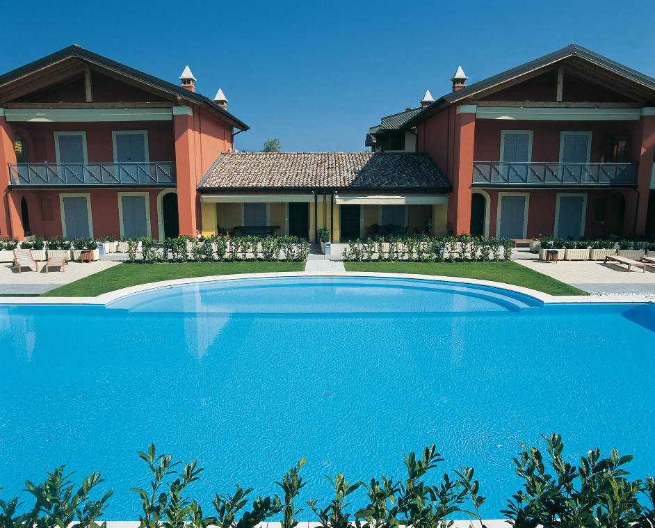 Ebenerdiger Pool Mallorca